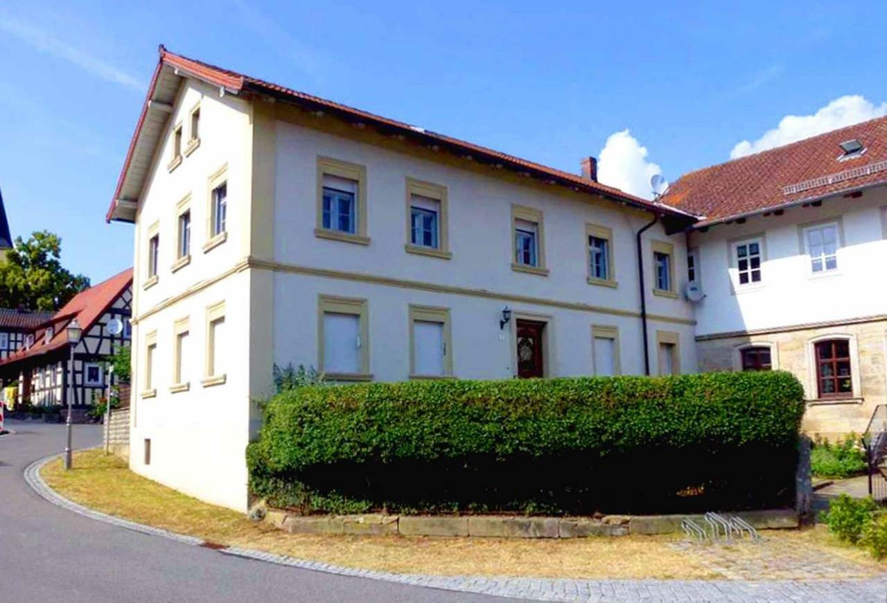 Villa Merzbach - Wohnen Wie Im Museum Mit Komfort Untermerzbach Exterior foto